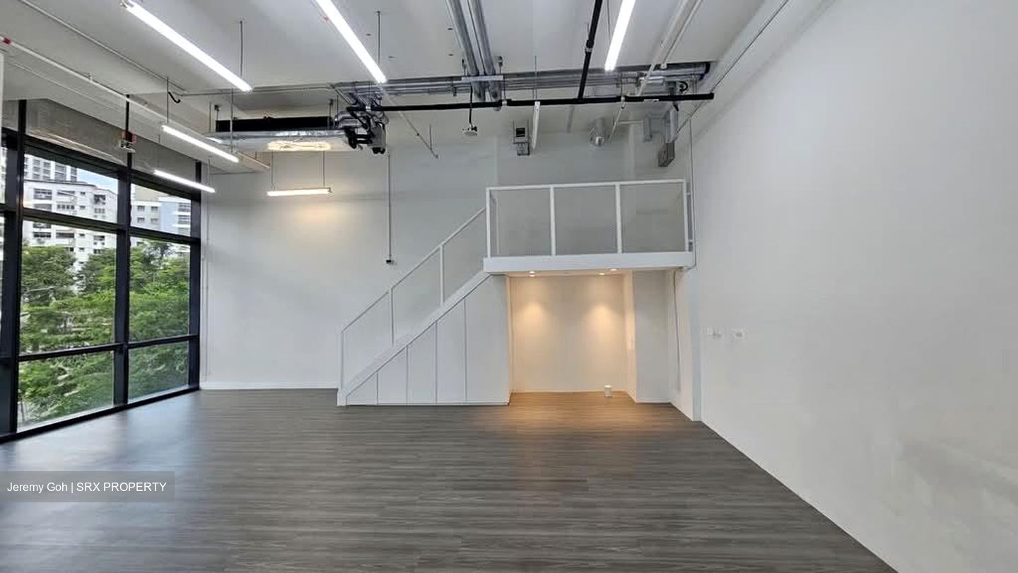 Woods Square (D25), Office #581148511